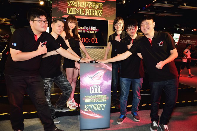 asus-rog-72-game-party-22