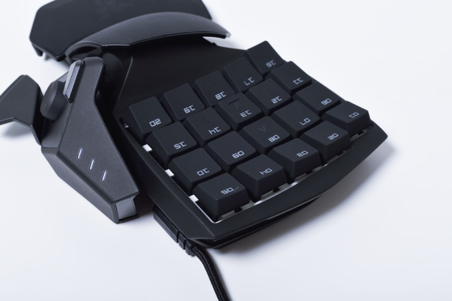 razer-orbweaver-chroma-5